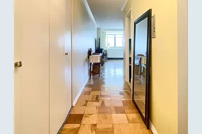 2 Hawthorne Pl #16K, Boston, MA 02114 - Photo 4