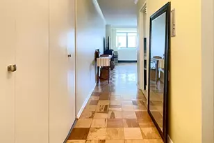 2 Hawthorne Pl, Boston, MA 02114 - Photo 4