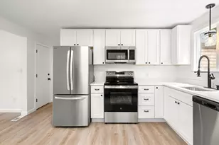 2800 Anderson Dr, Dighton, MA 02715 - Photo 14