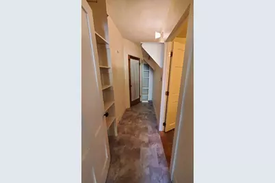 47 Railroad Ave #2R, Beverly, MA 01915 - Photo 6