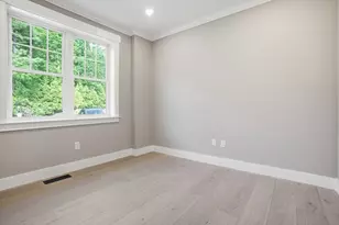 18 Magnolia Rd, Natick, MA 01760 - Photo 14