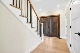 18 Magnolia Rd, Natick, MA 01760 - Photo 6
