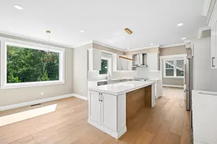 18 Magnolia Rd, Natick, MA 01760 - Photo 10