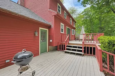 37 Jillson Cir, Milford, MA 01757 - Photo 6