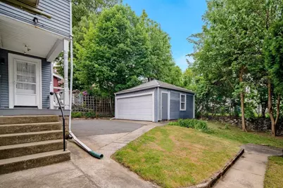 21 Fessenden Rd #21, Arlington, MA 02476 - Photo 18