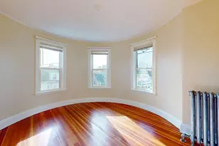 19 Nightingale St, Boston, MA 02124 - Photo 6