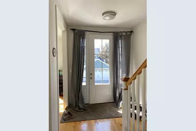 896 Chestnut St #896, Newton, MA 02468 - Photo 10