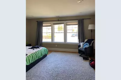 896 Chestnut St #896, Newton, MA 02468 - Photo 12