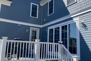 896 Chestnut St, Newton, MA 02468 - Photo 2