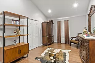 1084 Laurel St, Fall River, MA 02721 - Photo 18