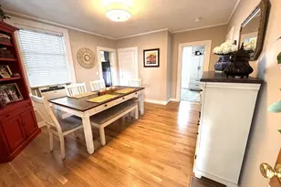 36 Wallis St, Beverly, MA 01915 - Photo 2
