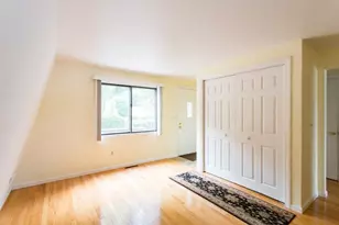 21-22 Beach Dr, West Brookfield, MA 01585 - Photo 10