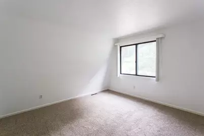 21-22 Beach Drive, West Brookfield, MA 01585 - Photo 16