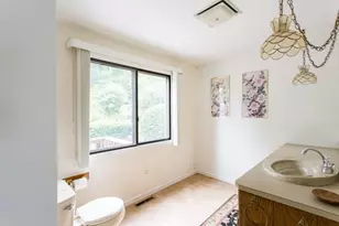 21-22 Beach Dr, West Brookfield, MA 01585 - Photo 12
