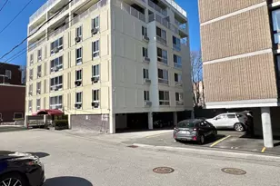 4 Trowbridge Pl, Cambridge, MA 02138 - Photo 12