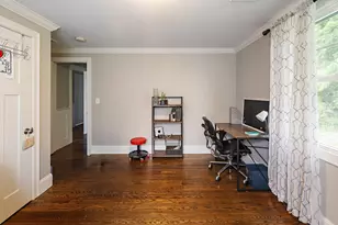204 Dedham St, Newton, MA 02461 - Photo 20