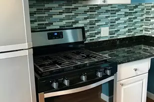 2031 Commonwealth Ave, Boston, MA 02135 - Photo 8