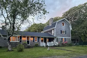 98 Ebony St, Fairhaven, MA 02719 - Photo 2