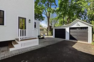 71 Purchase St, Newburyport, MA 01950 - Photo 4