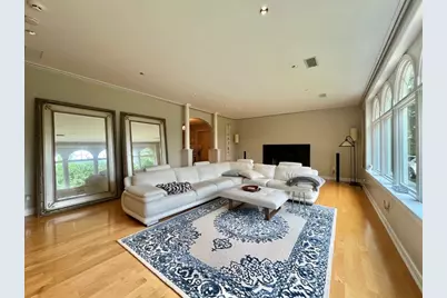75 Lee Street, Brookline, MA 02445 - Photo 2