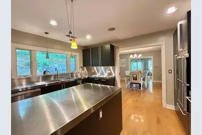 75 Lee Street, Brookline, MA 02445 - Photo 8