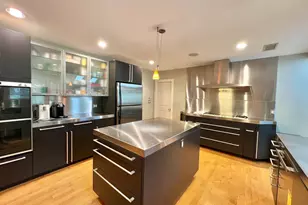 75 Lee St, Brookline, MA 02445 - Photo 4