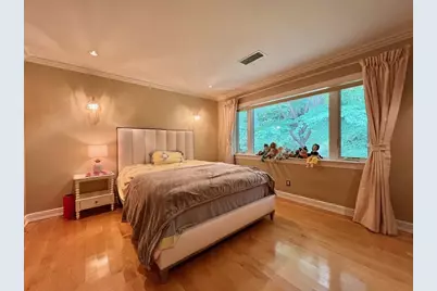 75 Lee Street, Brookline, MA 02445 - Photo 12