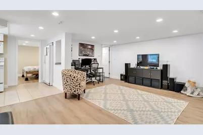 14 Otis Street, Woburn, MA 01801 - Photo 24