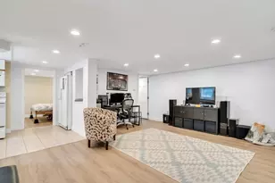 14 Otis St, Woburn, MA 01801 - Photo 22