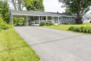 49 Harlow Dr, Amherst, MA 01002 - Photo 2