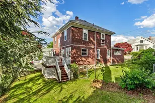 83 Dartmouth St, Everett, MA 02149 - Photo 28
