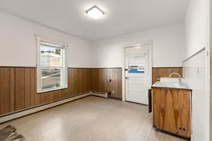 83 Dartmouth St, Everett, MA 02149 - Photo 20