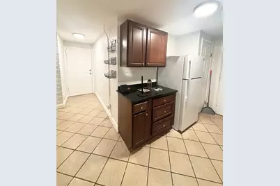 166 Salem Street #B2, Malden, MA 02148 - Photo 2