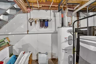 2 Bryant St, Freetown, MA 02702 - Photo 26