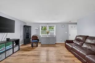 2 Bryant St, Freetown, MA 02702 - Photo 12