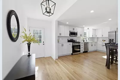 97 Maebeth St, Springfield, MA 01119 - Photo 6