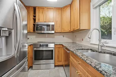 184 Rawson Rd #184, Brookline, MA 02445 - Photo 10