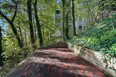 184 Rawson Rd #184, Brookline, MA 02445 - Photo 4