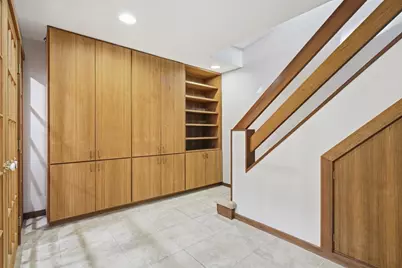 184 Rawson Rd #184, Brookline, MA 02445 - Photo 14