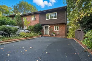 184 Rawson Rd, Brookline, MA 02445 - Photo 18