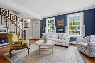 37 Marlboro St, Newburyport, MA 01950 - Photo 6