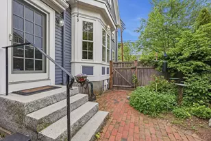 37 Marlboro St, Newburyport, MA 01950 - Photo 34