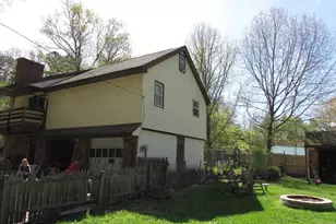 10 Bartlett St, South Hadley, MA 01075 - Photo 34