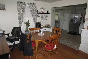 10 Bartlett St, South Hadley, MA 01075 - Photo 14