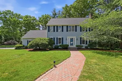 32 Millfarm Dr, Mansfield, MA 02048 - Photo 1