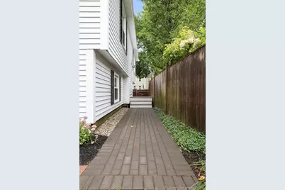 39 Warren Street #1B, Newburyport, MA 01950 - Photo 24