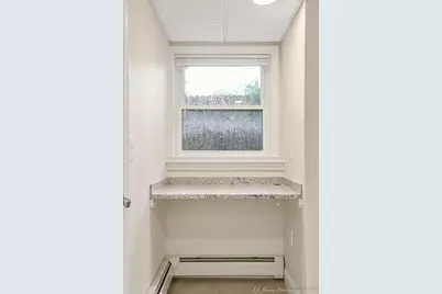 39 Warren Street #1B, Newburyport, MA 01950 - Photo 10