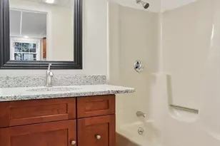 39 Warren St, Newburyport, MA 01950 - Photo 16