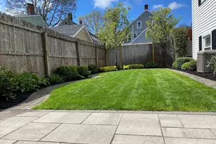 39 Warren St, Newburyport, MA 01950 - Photo 4