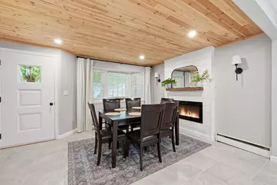 57 Plain St, Upton, MA 01568 - Photo 4